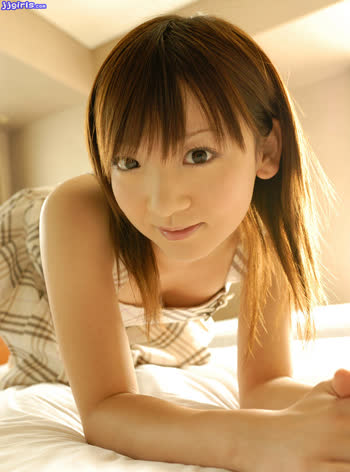 Azuki Tsuji (辻あずき)
