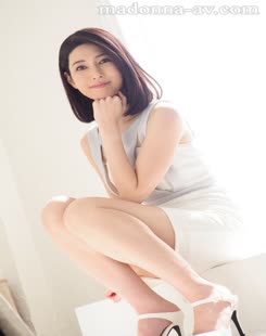 Akiko Hasegawa (長谷川秋子)