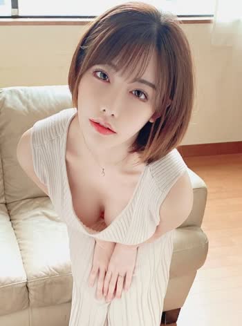 Eimi Fukada (深田えいみ)
