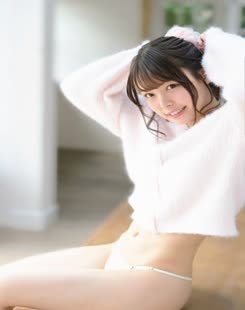 Nana Yagi (八木奈々)