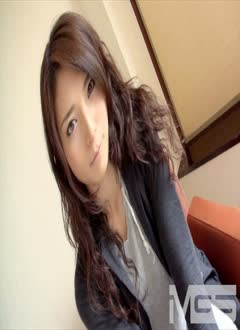 Miho Akimoto (秋元美穂)