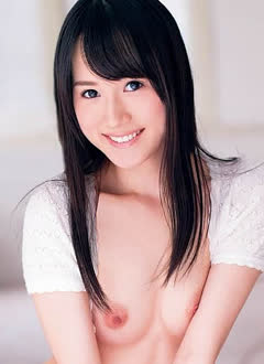 Momoka Kirishima (桐嶋もも香)