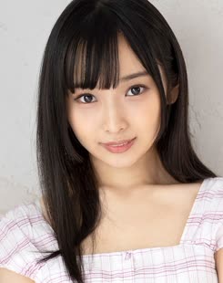 Mone Kono (香乃萌音)