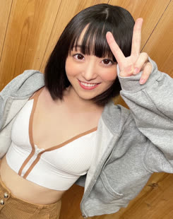 Miko Kojima (小島みこ)