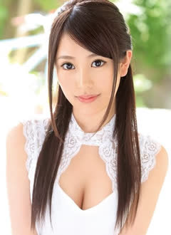 Mona Ayase (亜矢瀬もな)