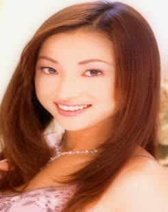 Reina Kato (加藤レイナ)