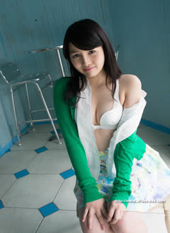 Risa Onodera (小野寺梨紗)