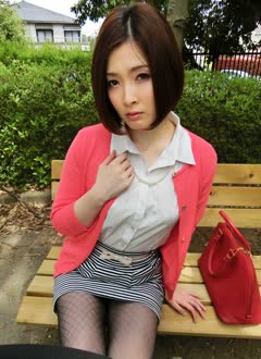 Shiori Sonoda (園田詩織)