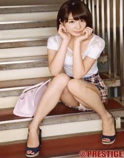 Yuka Hodaka (穂高結花)