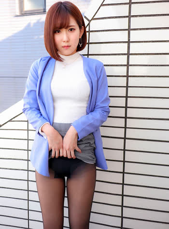 Manami Haruno (春乃真奈美)