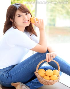 Shizuka Utsumi (内海静香)