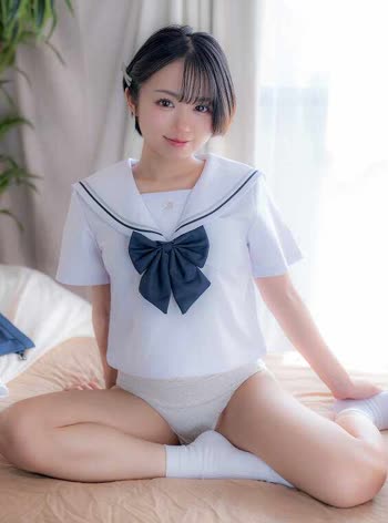 Haru Kikuchi (菊池はる)