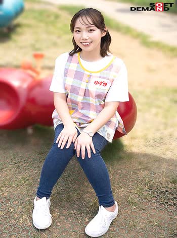 Yuzuka Kirishima (桐島ゆず香)