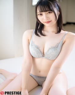 Kana Sugihara (杉原花菜)