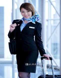 Tamaki Nakaoka (仲丘たまき)